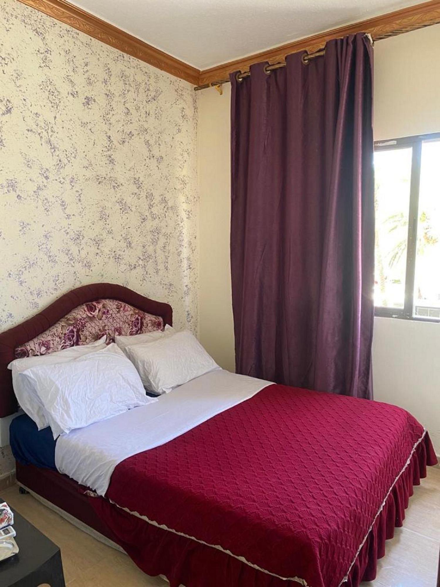 Al-Amer Chalets Акаба Номер фото